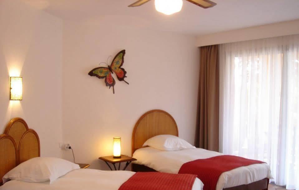 Hotel Bellerive Rasteau Εξωτερικό φωτογραφία